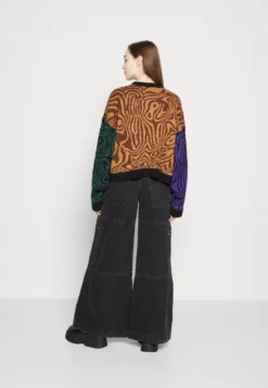 The Ragged Priest Higher - Jumper -Esprid Shop b4c5927107b341318f0995a51234294c scaled