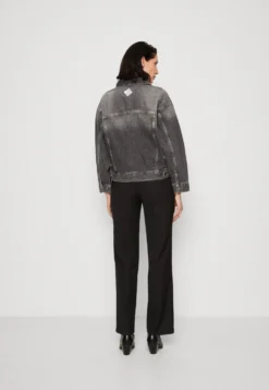 Armani Exchange Jacket - Denim Jacket - Grey Denim 8 Armani Exchange Jacket - Denim Jacket - Grey Denim -Esprid Shop b6f89bba61074b879a43b5e8fafd4887 scaled