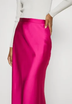 Boss Vinarea - Maxi Skirt -Esprid Shop b806fde643374db687ac8028927aa542 scaled