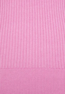 Selected Femme Slfisla O-Neck- Jumper - Cyclamen -Esprid Shop c778b80e1e4d4c76a215bf737c2525c7 scaled