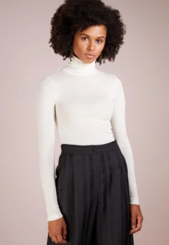 Bruuns Bazaar Angela Rock Neck - Jumper - Snow White