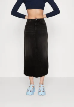 Monki Denim Skirt - Black