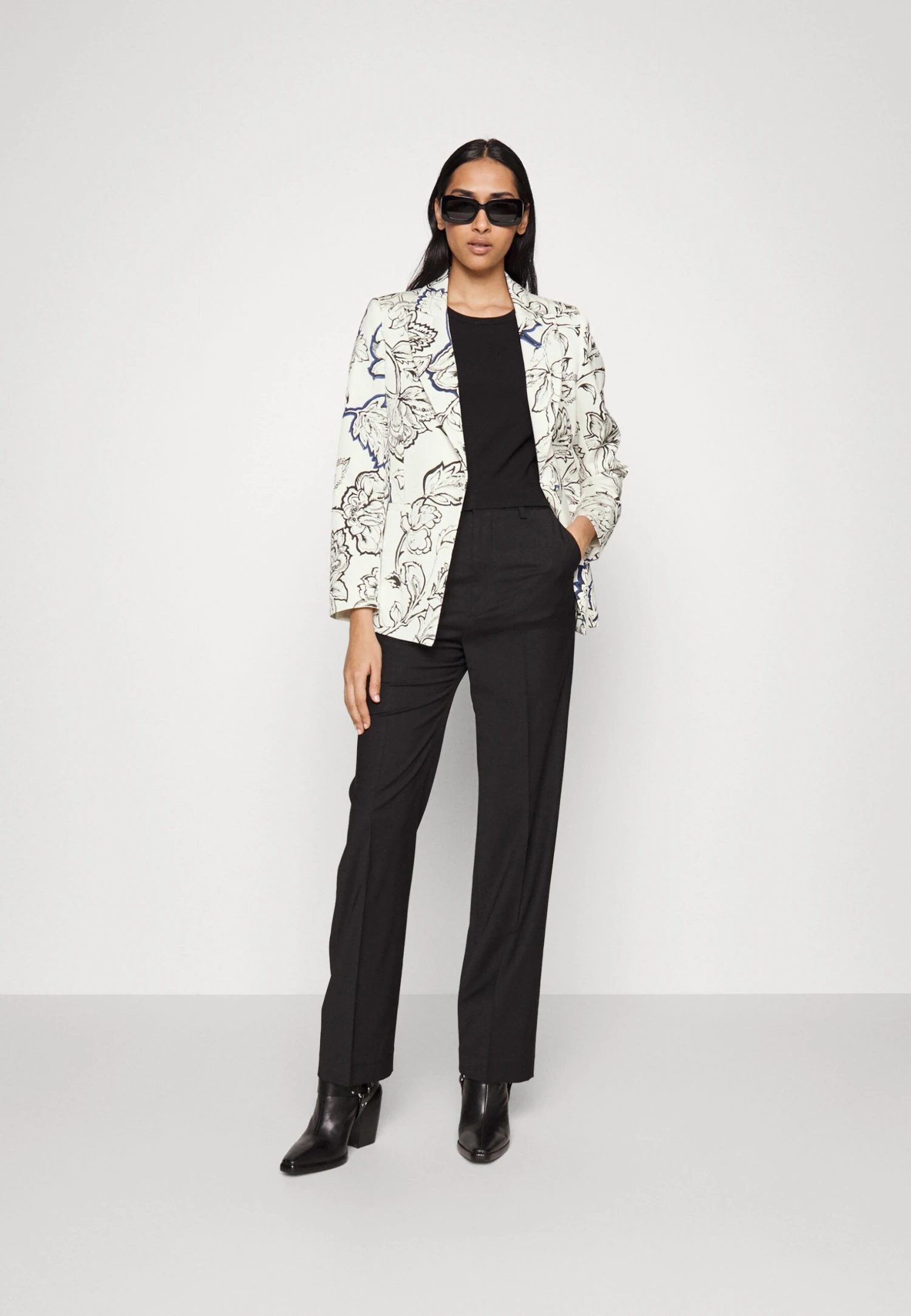 Marella Elenice - Blazer - Panna 2 Marella Elenice - Blazer - Panna - Image 2