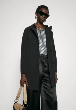 Max Mara Leisure Scrigno - Long Sleeved Top - Grigio Medio -Esprid Shop dec09c23a3fd40a9ad4534a419763058 scaled