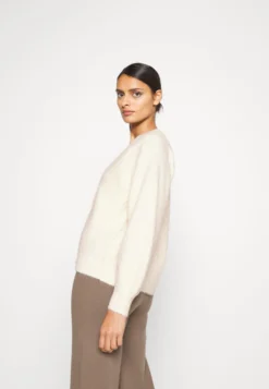 Selected Femme Slfsif Sisse Cardigan - Cardigan - Birch -Esprid Shop e3d4513918bb42d286b8c15bf03159ce scaled