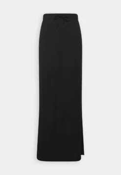 Object Objmoni Stephanie Aop Div - Maxi Skirt -Esprid Shop e6c00161a8374d35adce0a0d58586bc3 scaled