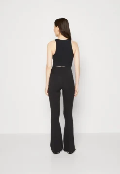 Aerie Real Me Crossover Flare - Trousers - True Black -Esprid Shop e6dc5d69355c487cb11598dc71939c1a scaled