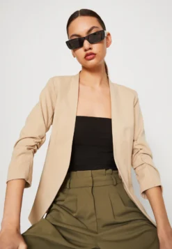 Vila 3/4-Noos - Blazer -Esprid Shop ea01c350919740c7b2d0ea177d52722d scaled