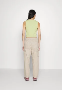 Napapijri Earth Solid - Cargo Trousers -Esprid Shop ea5f7025448d4ad29e313900fc2bf060 scaled