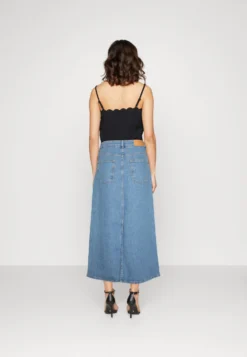 Selected Femme Slferin Long Flar Skirt - A-Line Skirt - Medium Blue Denim -Esprid Shop f17b24478ca5446789056ef5e91030c8 scaled