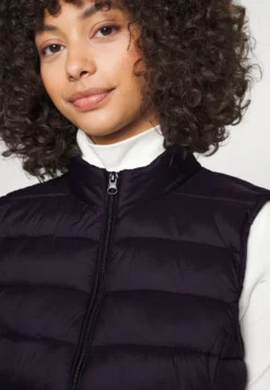 Vila Viminsk Short Waistcoat - Waistcoat - Black -Esprid Shop f1da1714b3be42d5b2382cef88a5dd24 scaled