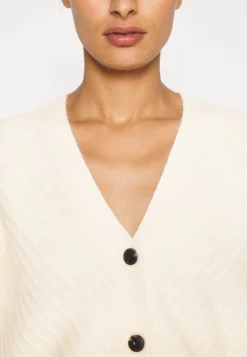 Selected Femme Slfsif Sisse Cardigan - Cardigan - Birch -Esprid Shop f74483d5780240e38519b3fce66cc01e scaled