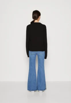 Object Objthess V Neck - Jumper - Black -Esprid Shop f9580ee555c44272b641d122fa707518 scaled