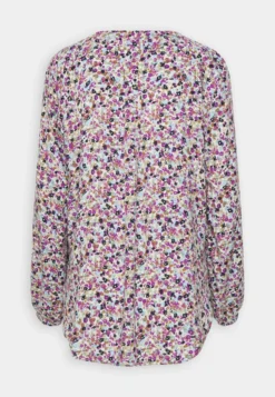 B.young Byjosa Vneck - Button-Down Blouse - Red/Violet -Esprid Shop ff70bdcca188475699efa1b0b049ab2b scaled