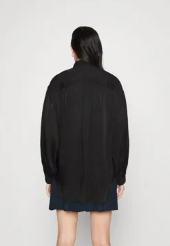 Monki Button-Down Blouse - Black 8 Monki Button-Down Blouse - Black -Esprid Shop ffe270354b064e798aeaf2686843f468 scaled